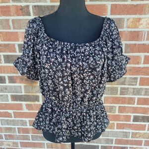 Pink Rose Women's Black and Pink Rose Elastic Accented Waist Top Size L NWOT